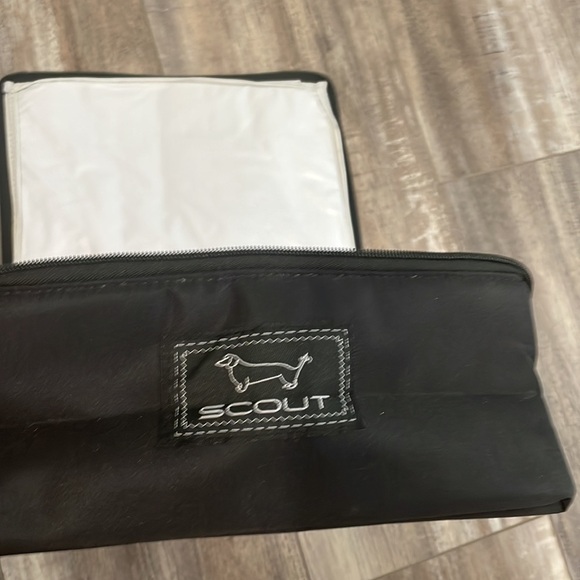 Scout bungalow solid black insulated potluck tote bag NEW - Picture 3 of 4